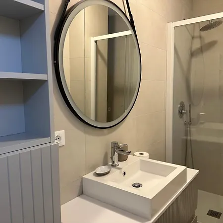Modern Flat In Paolo Sarpi * Milan
