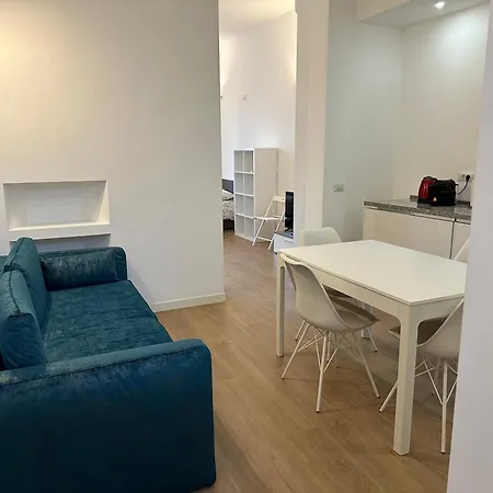 Modern Flat In Paolo Sarpi * Milan