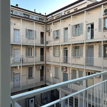 Appartement Modern Flat In Paolo Sarpi Milan